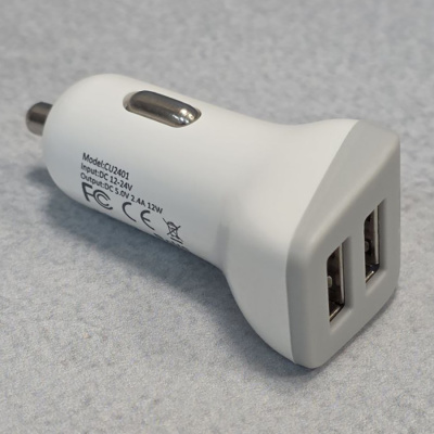АЗУ блок питания Monarch CU2401 2USB/2.4A, белый